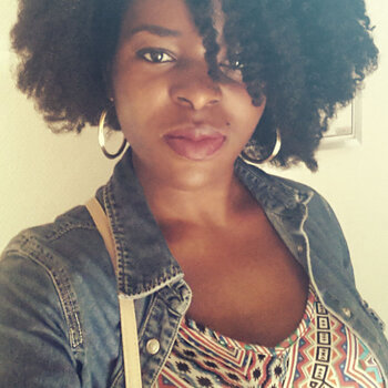 Poupée Kinky nos habla de su cabello afro